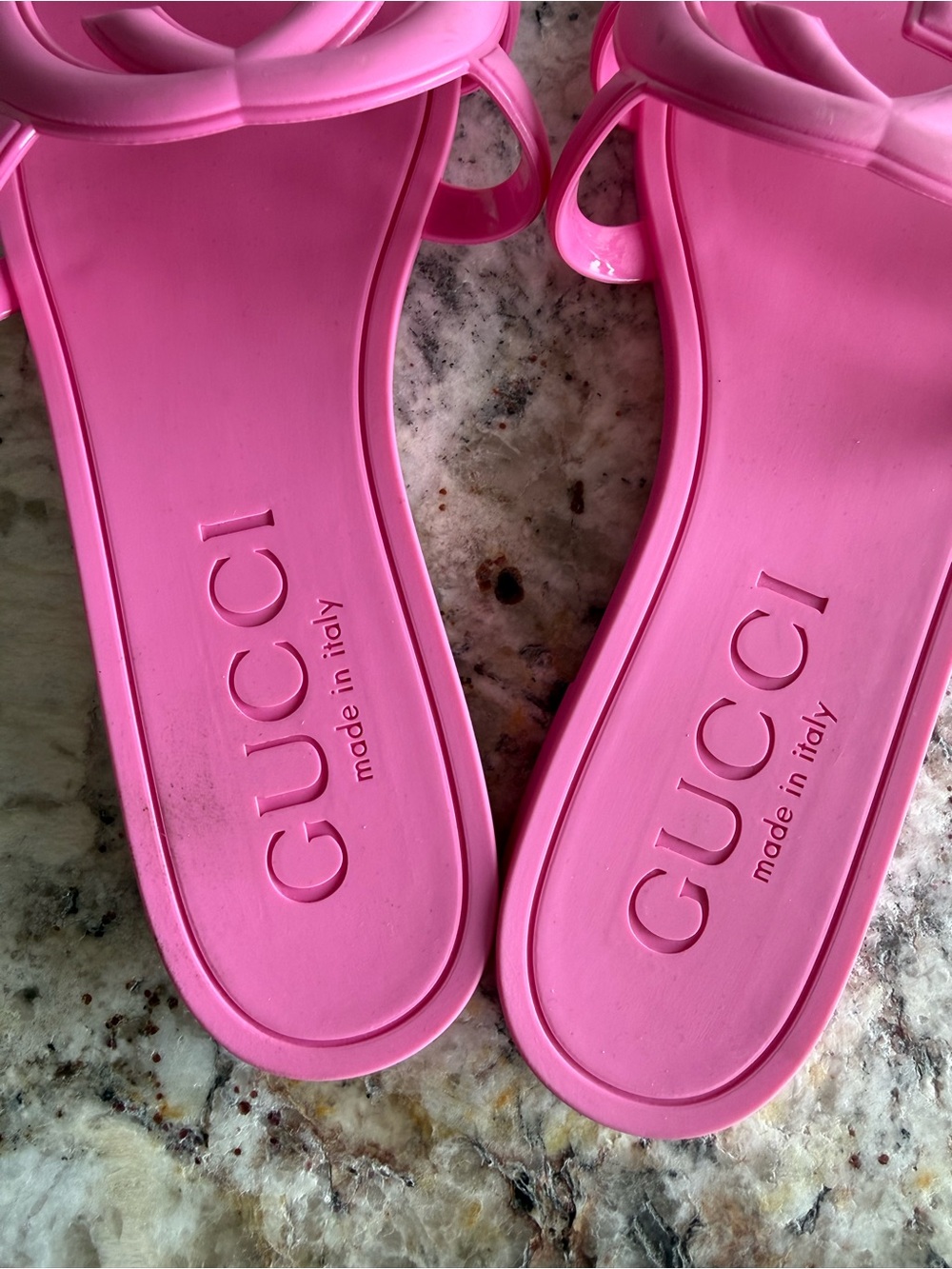 Gucci Hot Pink Jelly Interlocking G Logo Slide Sandals, Size 39 - Picture 5 of 5